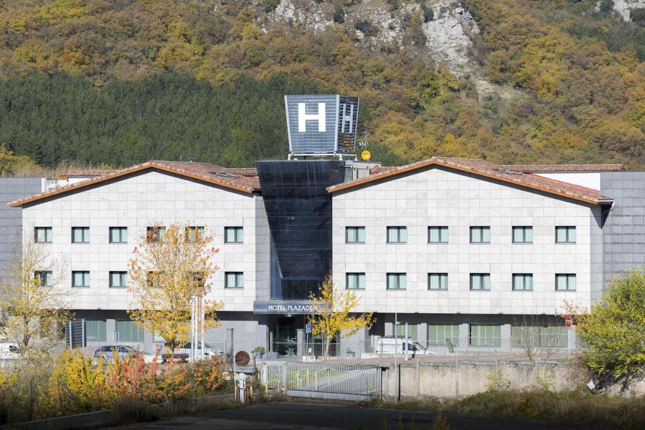 Hotel Plazaola Irurtzun Luaran gambar