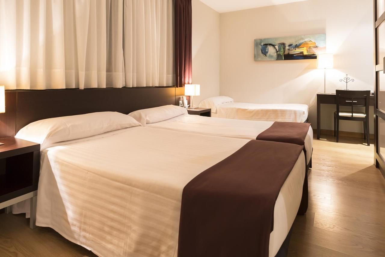 Hotel Plazaola Irurtzun Luaran gambar