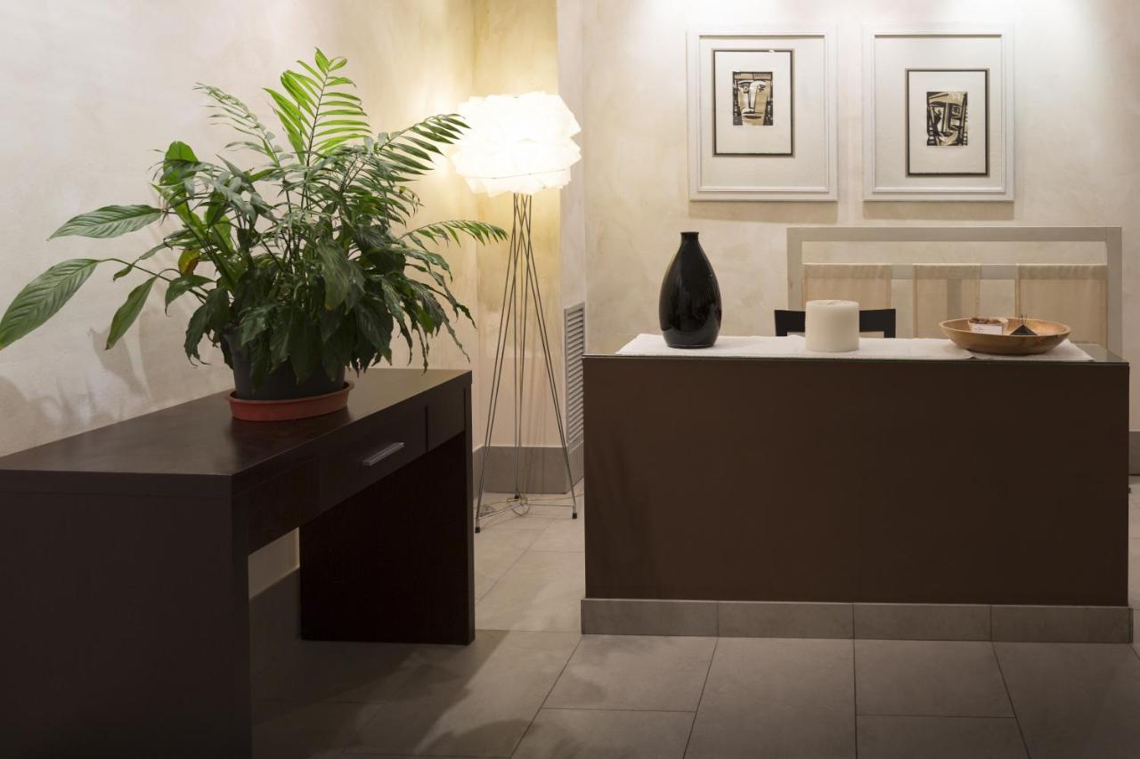 Hotel Plazaola Irurtzun Luaran gambar